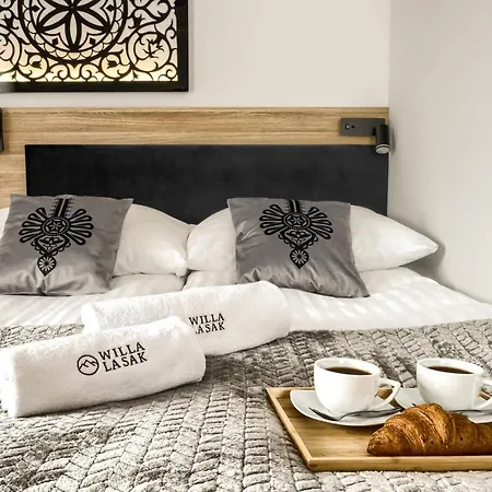 Lasak - Blisko Term I Znizki Bed and breakfast